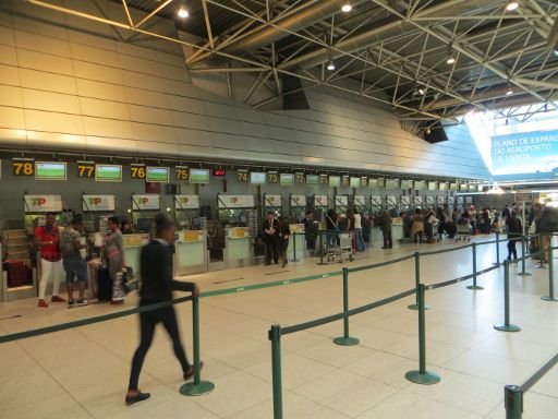 TAP Portugal, Gepäckaufgabe Schalter in Lissabon LIS Terminal 1