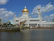 Bandar Seri Begawan, Brunei Darussalam, Omar Ali Saifuddien Moschee