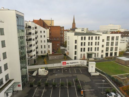 Mercure Hotel Hannover Mitte, Hannover, Deutschland, Aussicht aus dem Zimmer 542 in den Innenhof