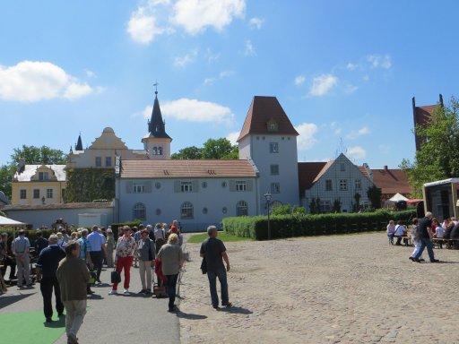 Liebenberg, Deutschland, Schloss & Gut Liebenberg Köhlerfest, Hauptplatz
