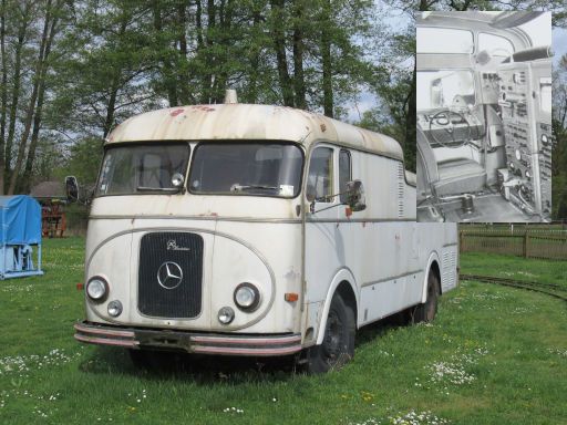 Deutsches Erdölmuseum Freigelände, Wietze, Deutschland, Messwagen 1958 Mercedes-Benz Kässbohrer