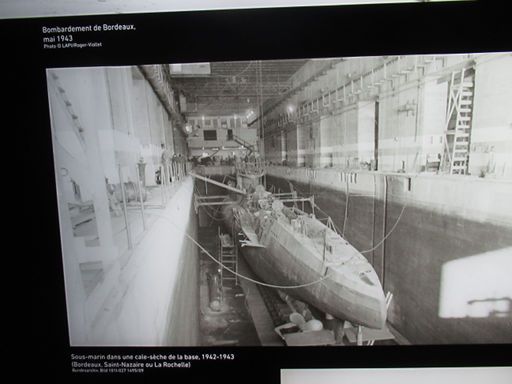 ehemaliger deutscher U-Boot Stützpunkt, Bordeaux, Frankreich, Bild vom Trockendock