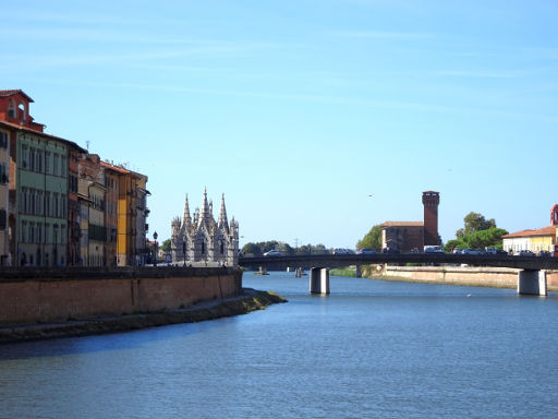 Pisa, Italien, Kirche Santa Maria della Spina am Fluss Arno