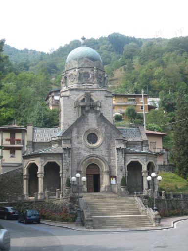 San Pellegrino Terme, Italien, Kirche San Nicola, Außenansicht