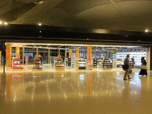 Queen Alia International Airport, Amman, Jordanien, Express Duty Free Bereich