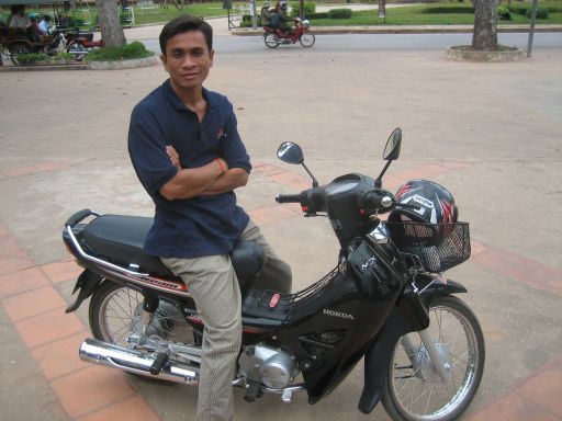 Siem Reap, Kambodscha, Motorrad Taxifahrer Reoun Telefon +855 12635513
