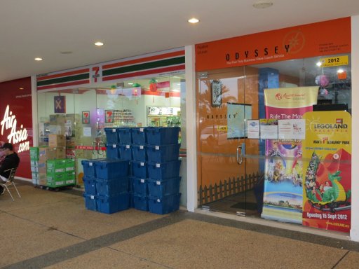 Tune Hotel, Danga Bay, Johor Bahru, Malaysia, Odyssey Büro, 7–Eleven und Air Asia Büro