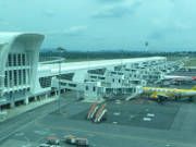 Internationaler Flughafen, KUL klia2, Kuala Lumpur, Malaysia, Blick von der Skybridge auf den Flughafen
