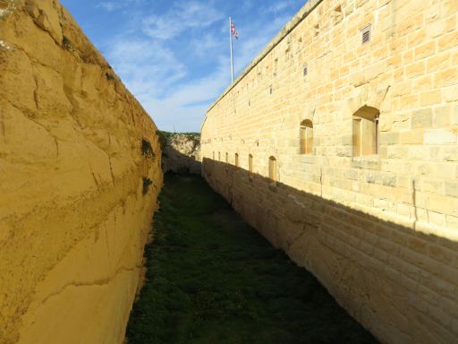 Fort Rinella, Kalkara, Malta, Verteidigungsgraben
