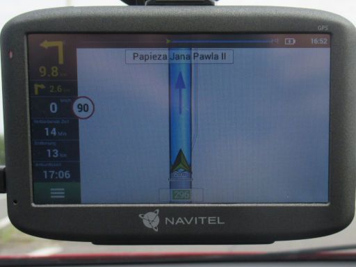 NAVITEL® F150, Navigation im Fahrzeug