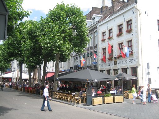 Maastricht, Niederlande, Brasserien am Vrijthof