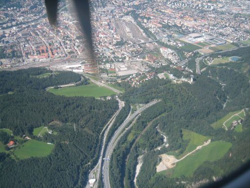 Flughafen Innsbruck INN, Österreich, Anflug mit Tyrolean Airways im August 2011