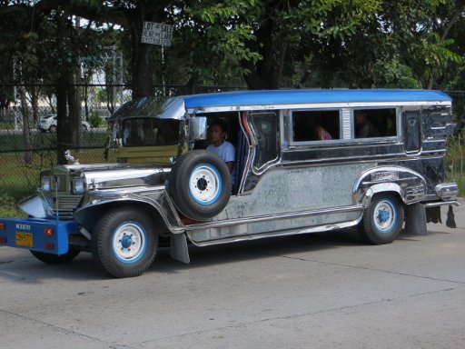 Angeles City, Philippinen, Jeepney