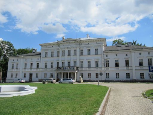 Pałac Jedlinka - Schloss Tannhausen, Jedlina-Zdrój - Bad Charlottenbrunn, Polen, Außenansicht vom Schloss