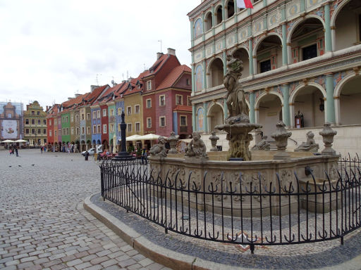 Poznań, Polen, Springbrunnen vor dem Rathaus auf dem alten Markt