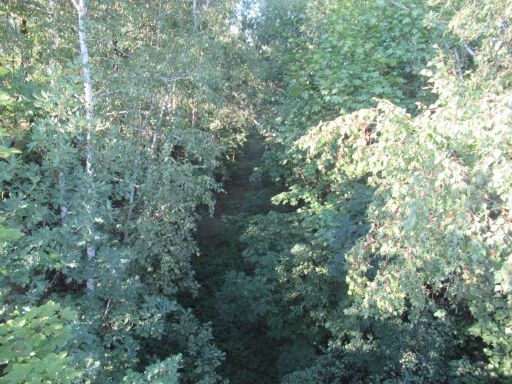 Goldzug Nationalsozialismus vermutlicher Fundort, Wałbrzych - Waldenburg, Polen, Blick von der Brücke auf den vermutlichen Fundort