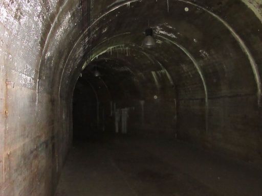 Zamek Książ - Schloss Fürstenstein, Wałbrzych - Waldenburg, Stollensystem, Polen, fertiggestellter Tunnel