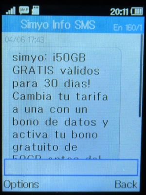 simyo prepaid SIM Karte Spanien, SMS Hinweis Gratis 50 GB Internet Paket Sommer 2024 auf einem Alcatel 2051X