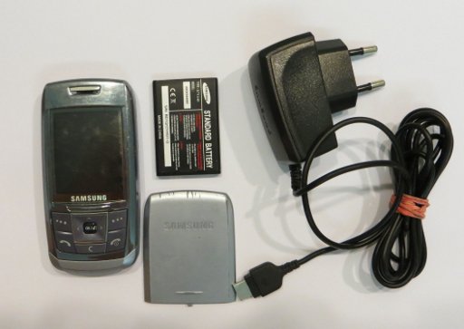 Samsung, Mobiltelefon, SGH–E250, Lieferumfang gebrauchtes Mobiltelefon und Netzteil