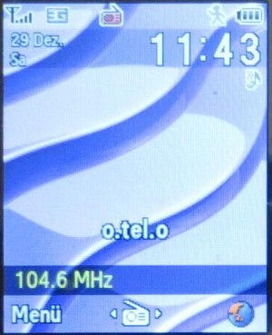 Samsung, SGH–L760, Hauptbildschirm mit 104.6 RTL Radio