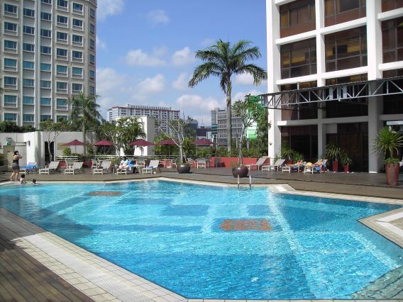 Golden Landmark Hotel Singapore, Schwimmbecken