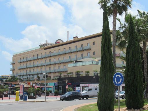 Hotel 525, Los Alcázares, Spanien, Außenansicht am Kreisverkehr Calle Rio Borines 58, 30710 Los Alcázares