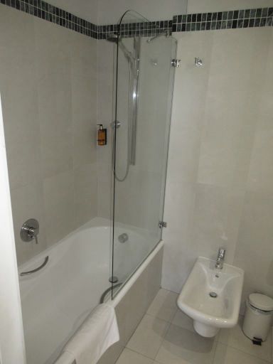 Hotel MR Les Rotes, Dénia, Spanien, Bad mit Badewanne, Dusche und WD