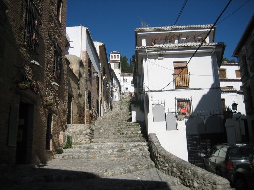 Granada, Spanien, La Alhambra, Häuser an der alten Stadtmauer
