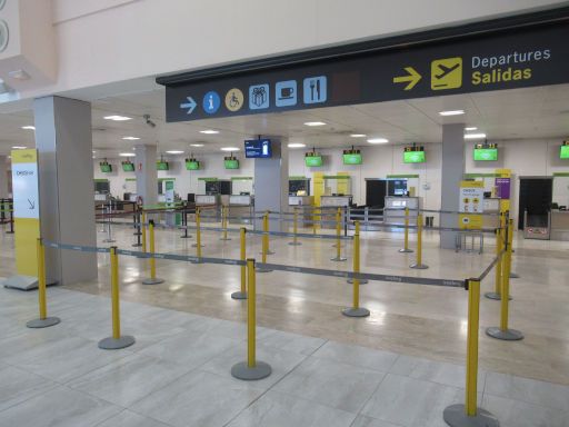 Flughafen Granada, GRX, Spanien, Gepäckaufgabe und Check In Schalter