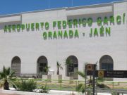 Flughafen Granada, GRX, Spanien, Terminal Außenansicht Ebene Ankunft und Abflug