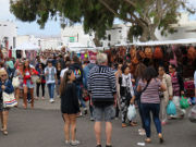 Wochenmarkt am Sonntag, Teguise, Lanzarote, Spanien, Markt im Stadtzentrum