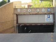 Auto Garage Parkplatz mieten, Madrid, Spanien, Einfahrt Tiefgarage in der Avenida Instiución Libre de Enseñanza ehemals Calle de los Hermanos Garcia Noblejas