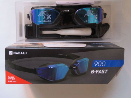 Decathlon Online und Ladengeschäfte, Madrid, Spanien, Nabaiji B-Fast 900 Schwimmbrille one size Farbe Blau