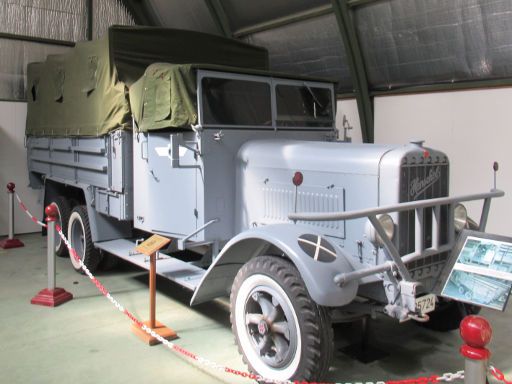 Museo de Aeronáutica y Astronáutica - Deutsche Technik, Madrid, Spanien, Henschel Typ 33 G1 Legion Condor