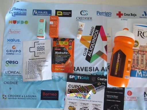 V Travesía Aliquindoi 2023, Málaga, Spanien, Starterpaket mit Tragebeutel, Warenproben, Gutschein, Kunststofftrinkflasche und Tuch