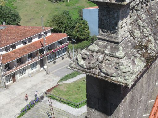 Real Basilica de Santa Maria la Mayor de Pontevedra, Pontevedra, Spanien, Blick nach unten von der Aussichtsplattform