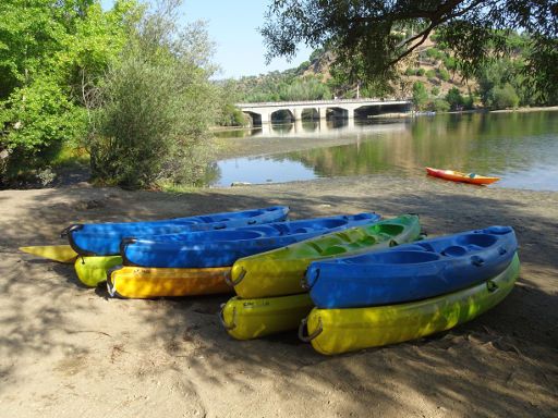 Finca El Recreo, Kanu Verleih, San Martín de Valdeiglesias, Spanien, Frontera Verde Aventura, Kanufahrt, Kanus für zwei Personen