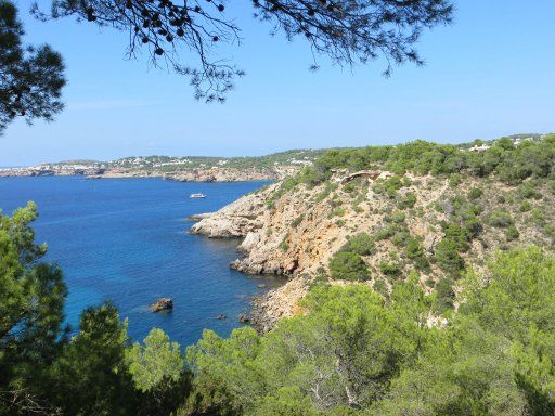 Sant Antoni de Portmany, Ibiza, Spanien, Küste in der Umgebung