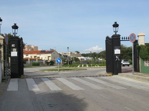 Park La Batería, Torremolinos, Spanien, Einfahrt Avenida del Carmelo s/n, 29620 Torremolinos