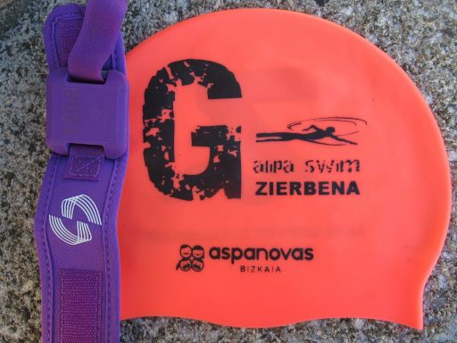 VI. Galipa Swim Zierbena, Schwimmwettbewerb 2024, Zierbena, Spanien, Starterpaket mit Badekappe und Zeitmessung RFID Chip mit Klettband