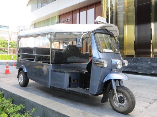 Tuk Tuk, Bangkok, Thailand, Luxus Tuk Tuk Central Embassy Einkaufszentrum