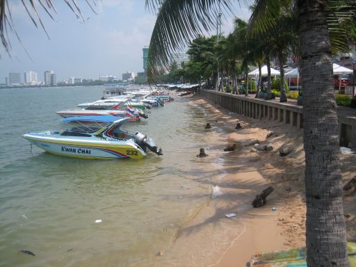 Pattaya, Thailand, Strand im südlichen Bereich der Beach Road im Oktober 2009