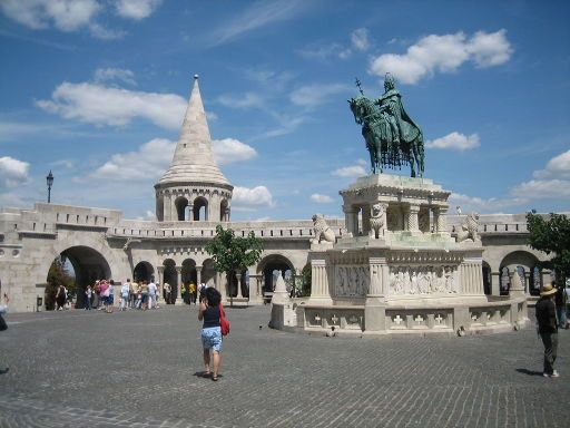 Fischerbastei, Budapest, Ungarn, Bronze Reiterstatue König Stephan I.